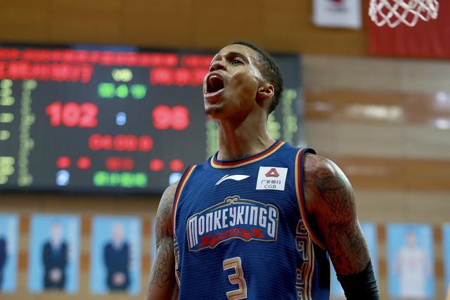 波杰姆斯基：球场更开阔，NBA防守判断更直观