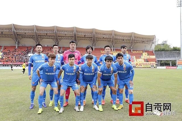 特朗普宣布停火，俄军夜袭乌克兰电网引发危机